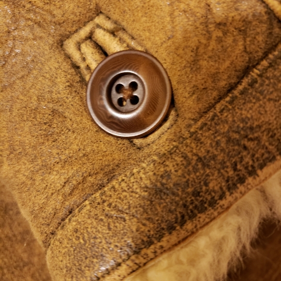 Women's shearling coat size large - Picture 5 of 10